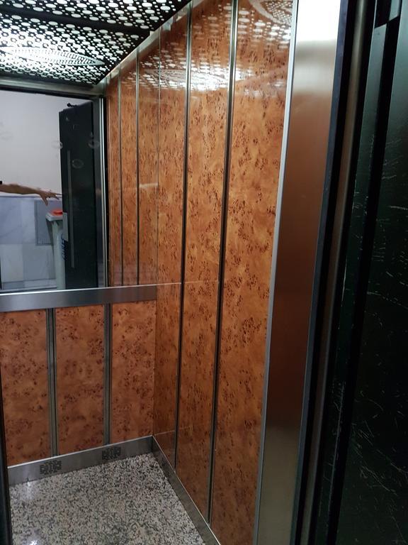 Estudio Grande Madrid Centro Eksteriør billede
